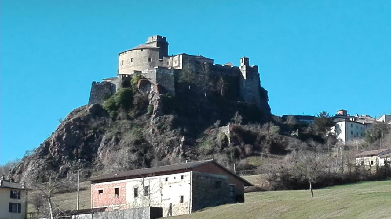 Prati dei Campassi Bed and Breakfast Bardi Esterno foto